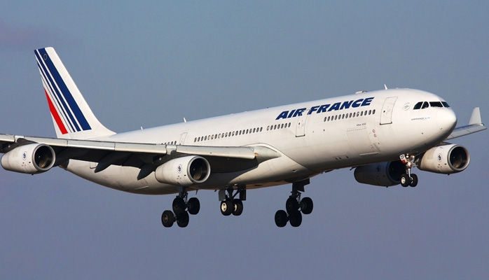 Air France teste un pass sanitaire entre Paris et les Antilles à partir de ce jeudi